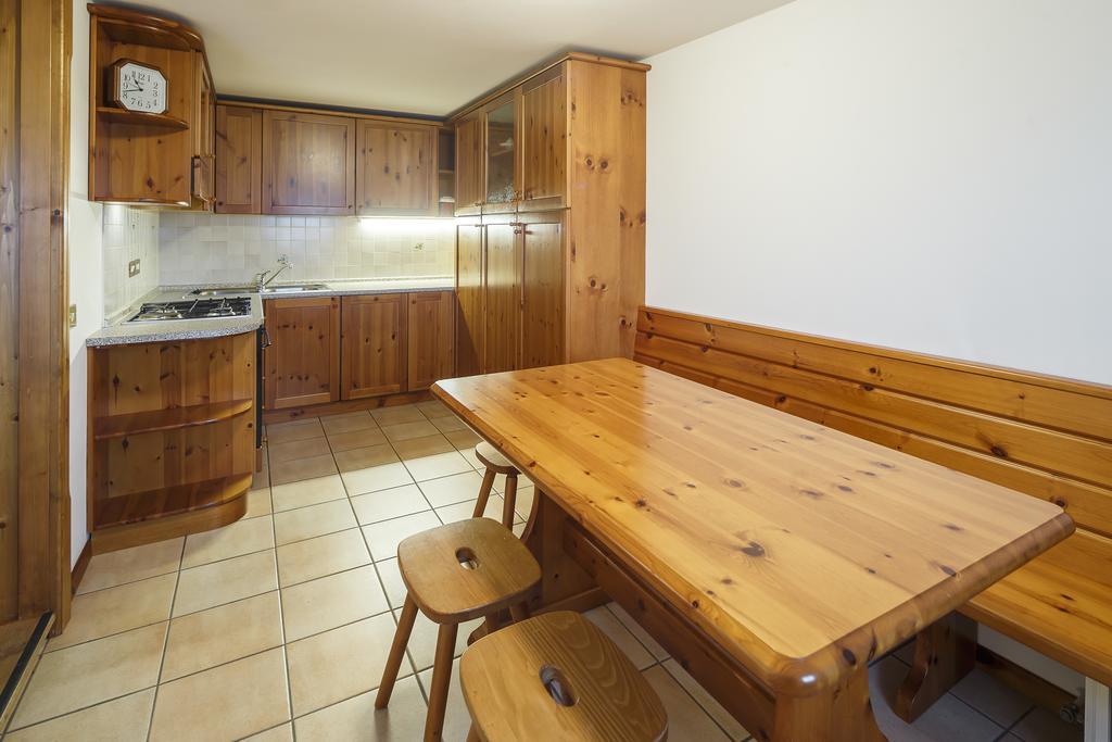 קורטינה ד'אמפזו Villa Lacedel - Stayincortina חדר תמונה